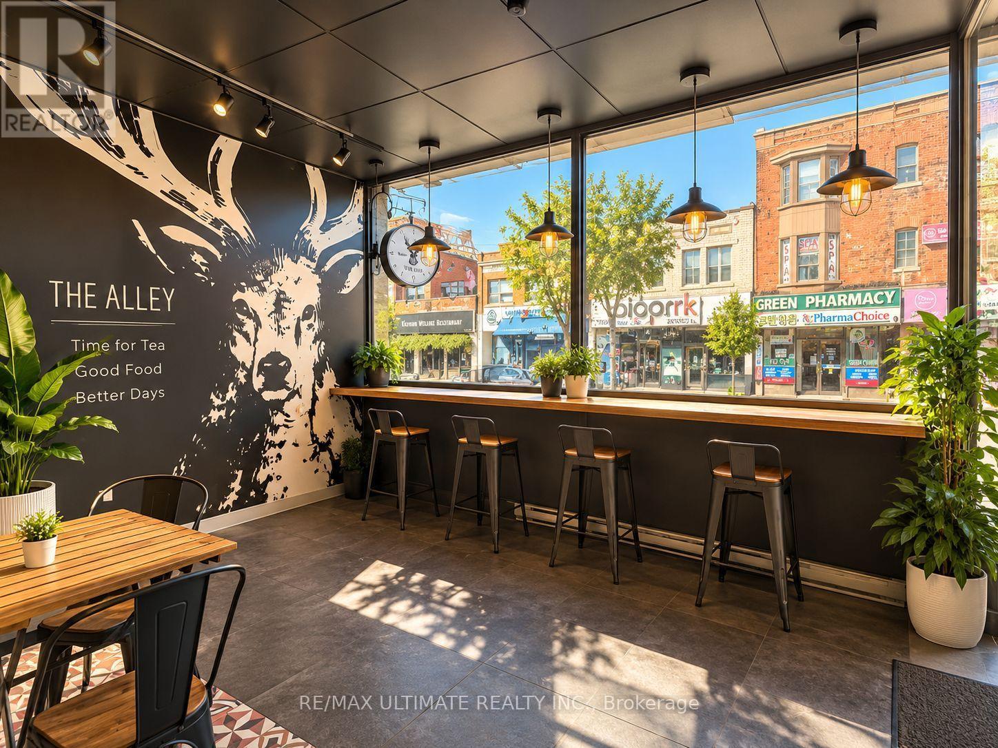 621 BLOOR STREET W, Toronto (Palmerston-Little Italy) — photo 5