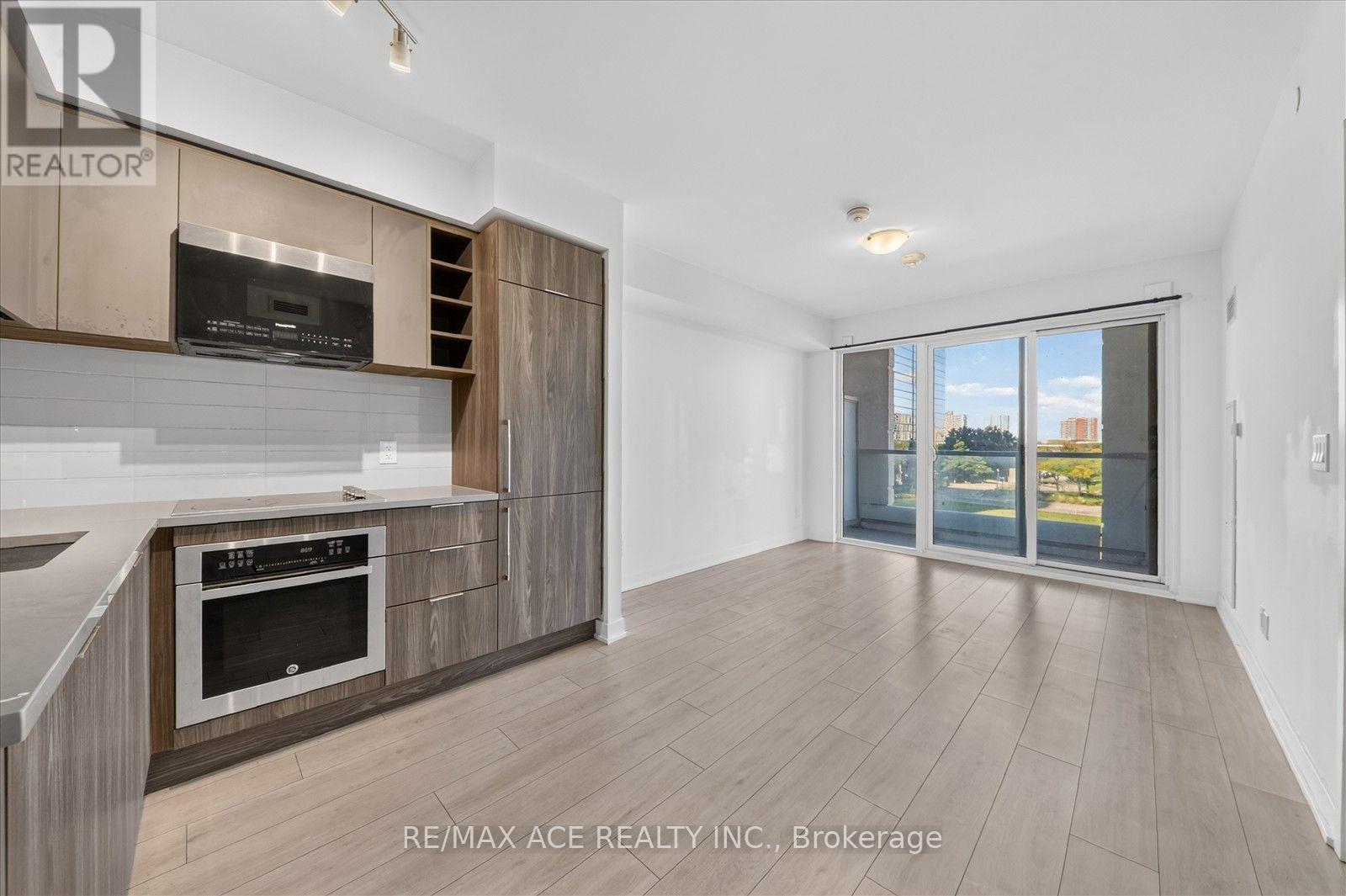 515- 2033 Kennedy Road, Toronto, ON photo 12