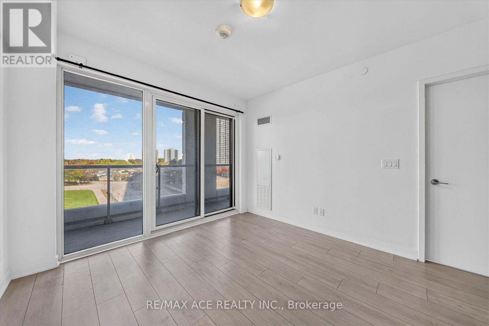 515- 2033 Kennedy Road, Toronto, ON photo 17