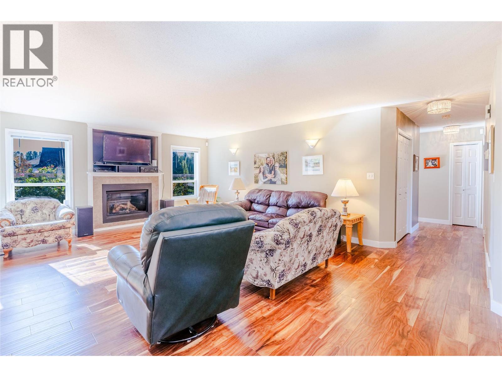 1334 8th Avenue N - 20