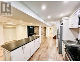 Basement - 136 Don Head Village Boulevard, Richmond Hill, ON L4C7P4 Photo 12