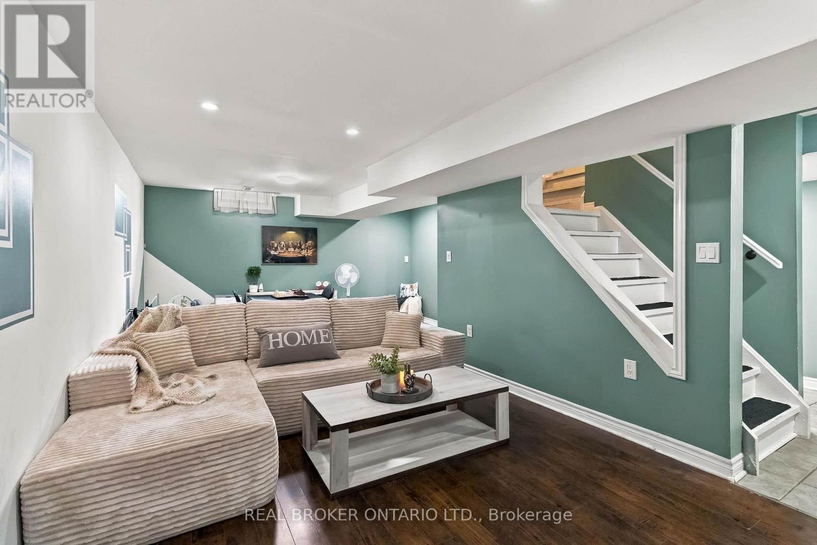 608 Woodward Avenue, Milton, ON photo 27