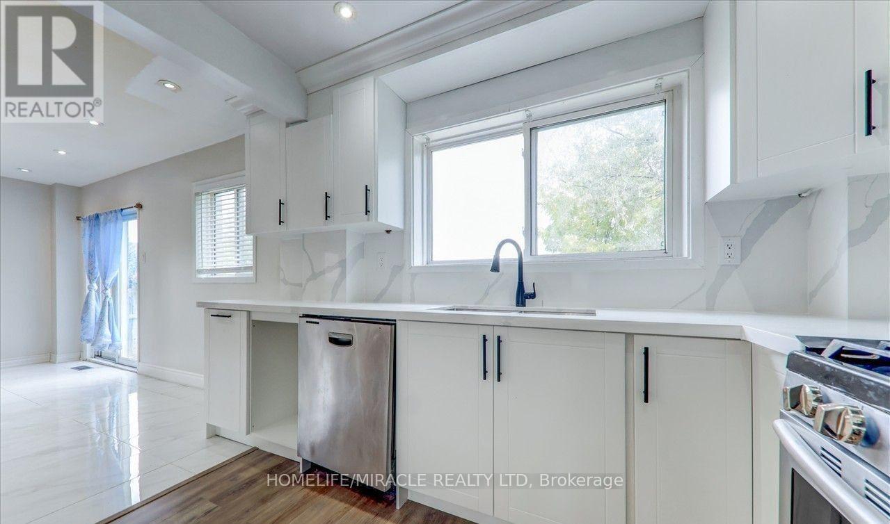78 CASTLEHILL ROAD, Brampton (Northwood Park) — photo 6