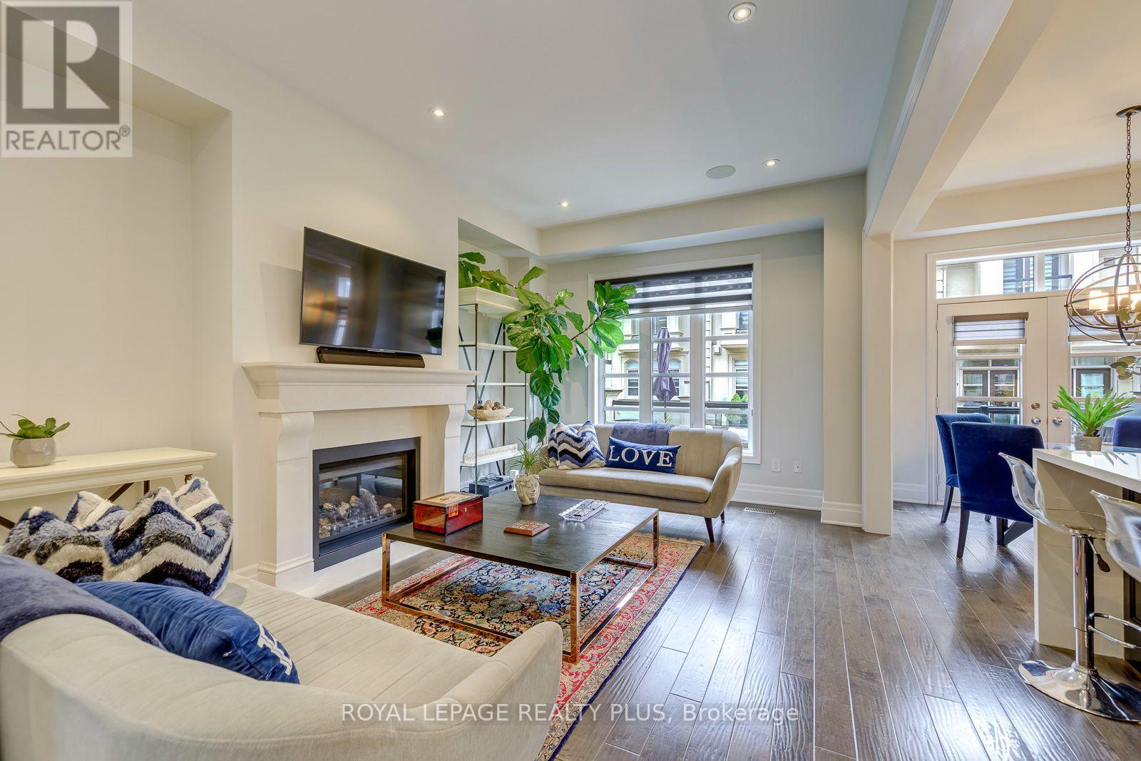 221 Hanover Street — photo 18