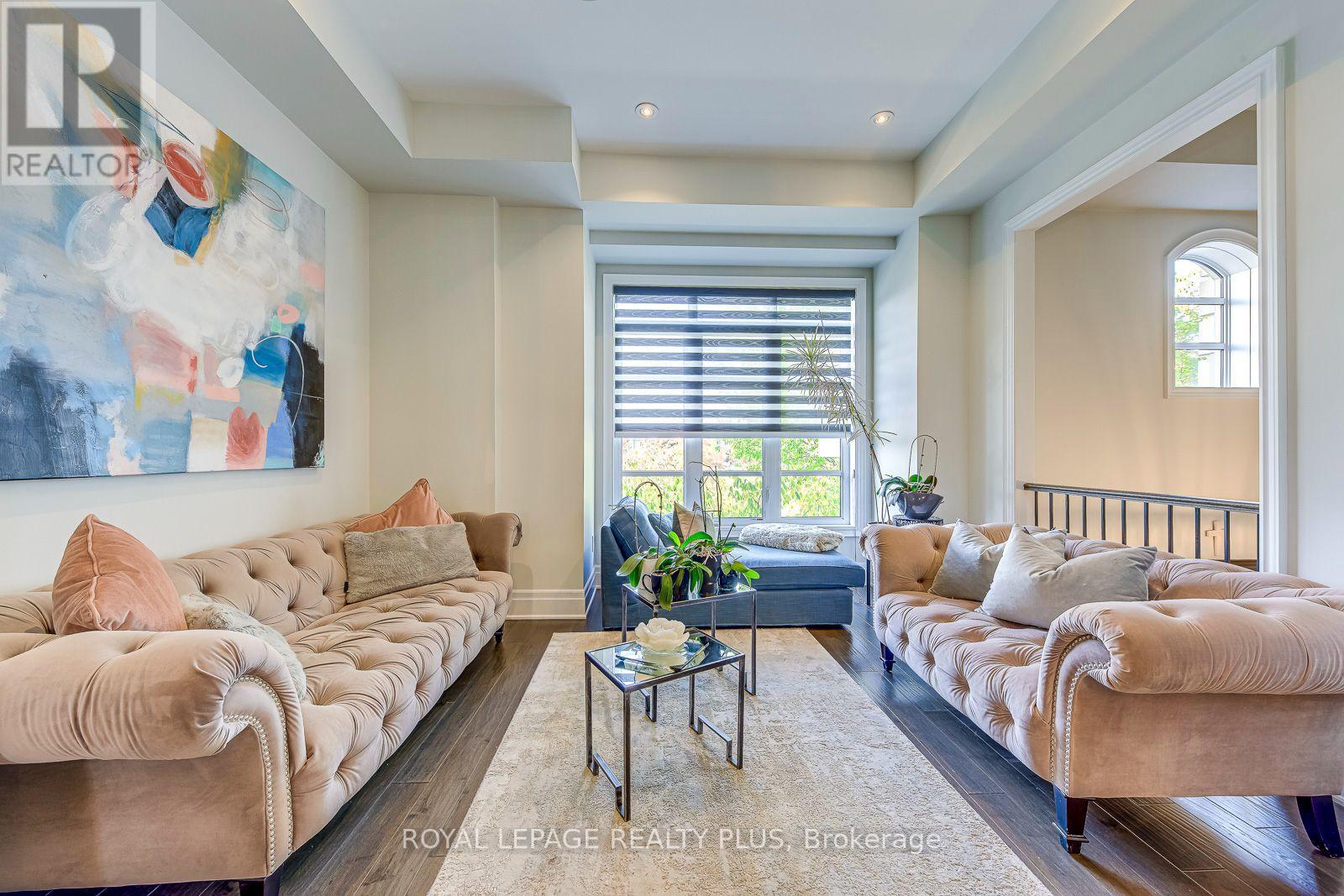 221 HANOVER STREET, Oakville (WO West) — photo 4