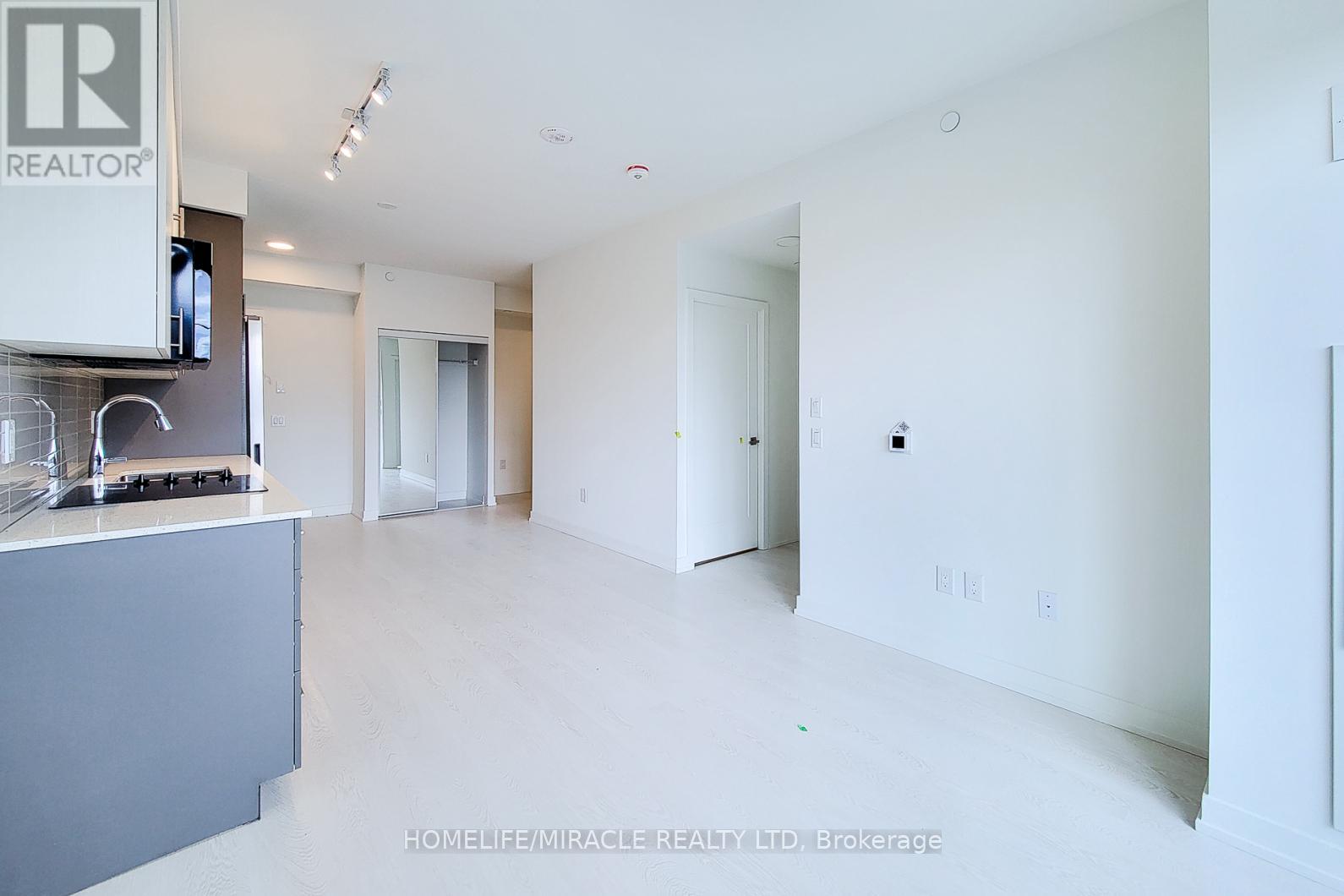 415 Main Street — photo 8