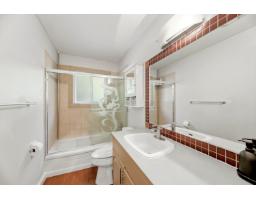 7596 143 Street, Surrey, BC V3W5P3 Photo 34