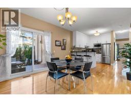 1515 21 Avenue SW - photo 2