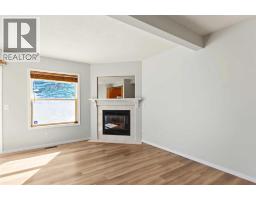 43 Shawinigan Lane SW - photo 4