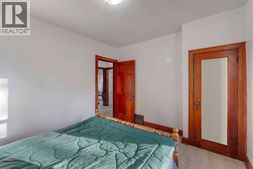 1507 1 Street NE - photo 26