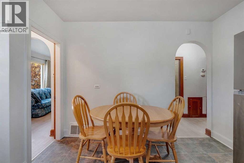 1507 1 Street NE - photo 23
