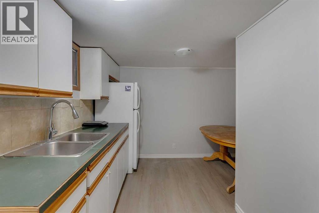 1507 1 Street NE - photo 33