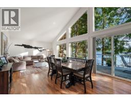 Kitchen - 9712 Marble Bay Rd, Lake Cowichan, BC V0R2G0 Photo 11