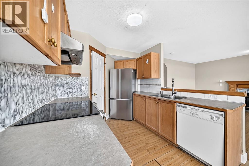 145 Martinvalley Crescent NE - 7