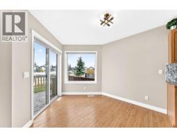 145 Martinvalley Crescent NE - photo 11