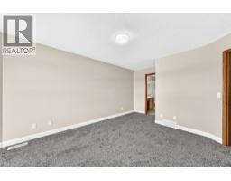 145 Martinvalley Crescent NE - photo 21