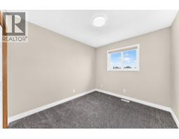 145 Martinvalley Crescent NE - photo 26