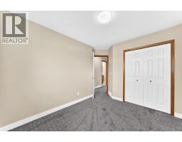 145 Martinvalley Crescent NE - photo 27
