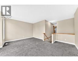 145 Martinvalley Crescent NE - photo 31