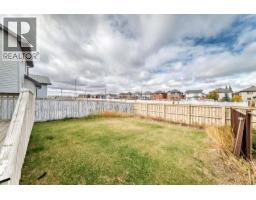 145 Martinvalley Crescent NE - photo 38