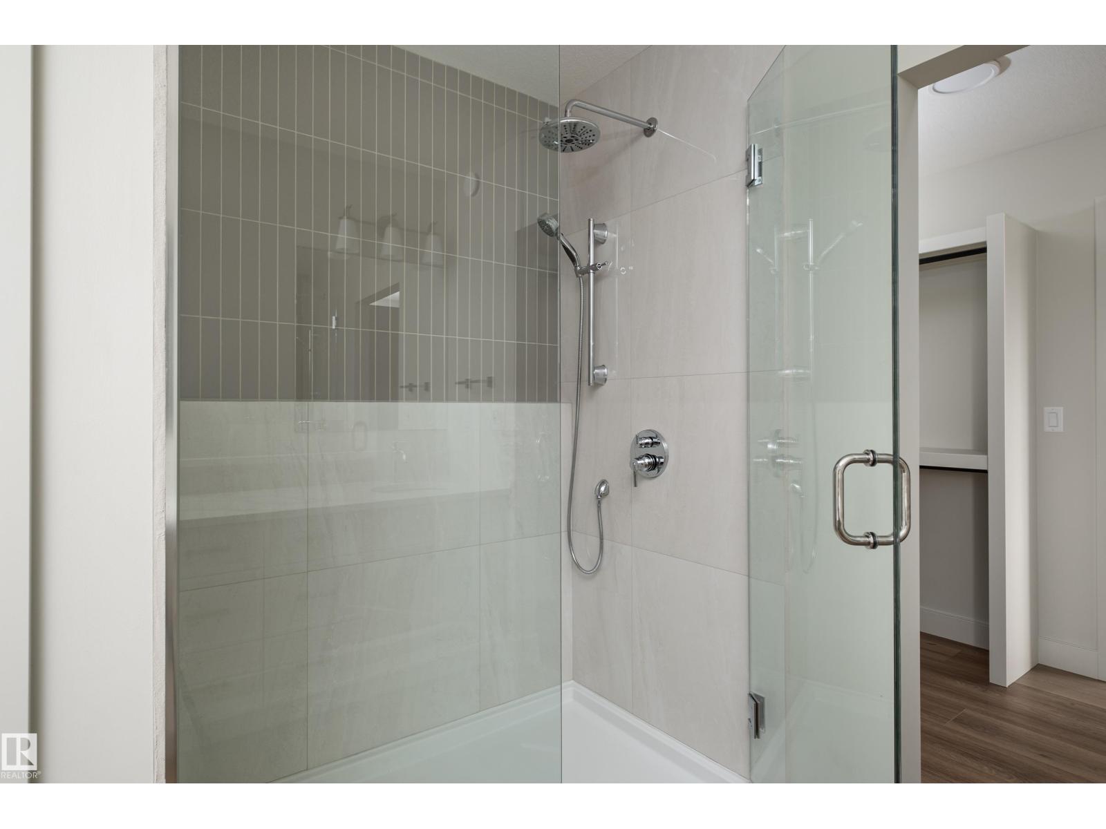 15 Darby Crescent, photo 32
