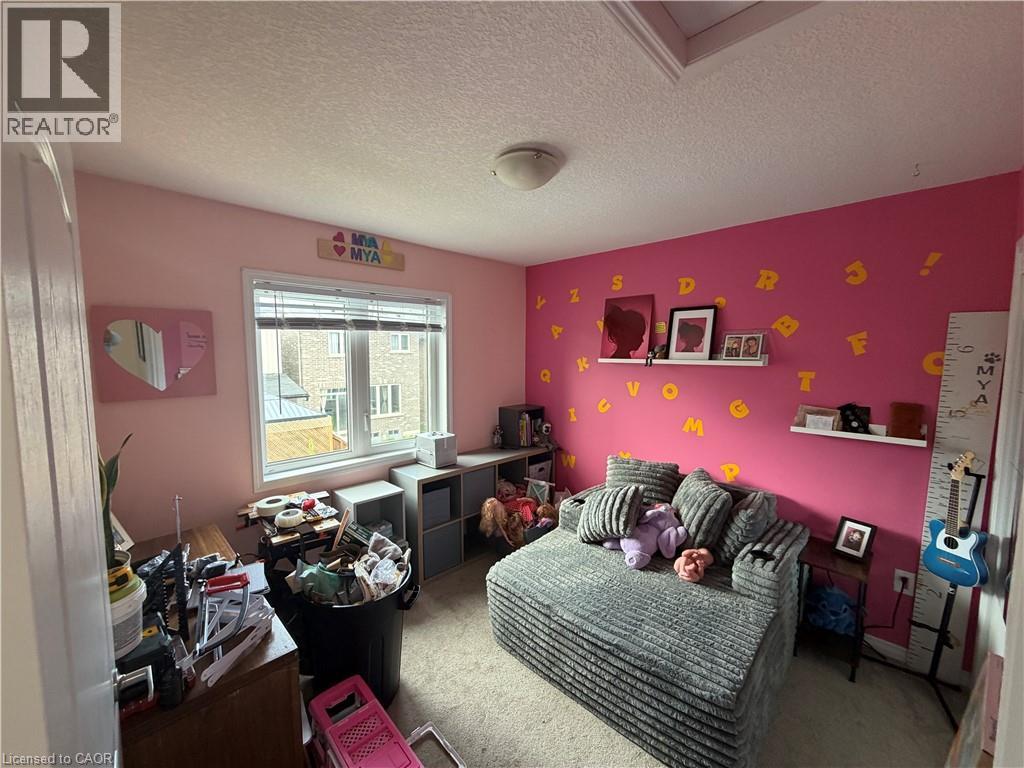 25 Sumac Drive — photo 12