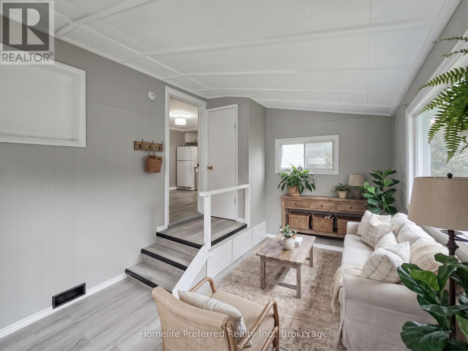 5634 PHILIP STREET - 20