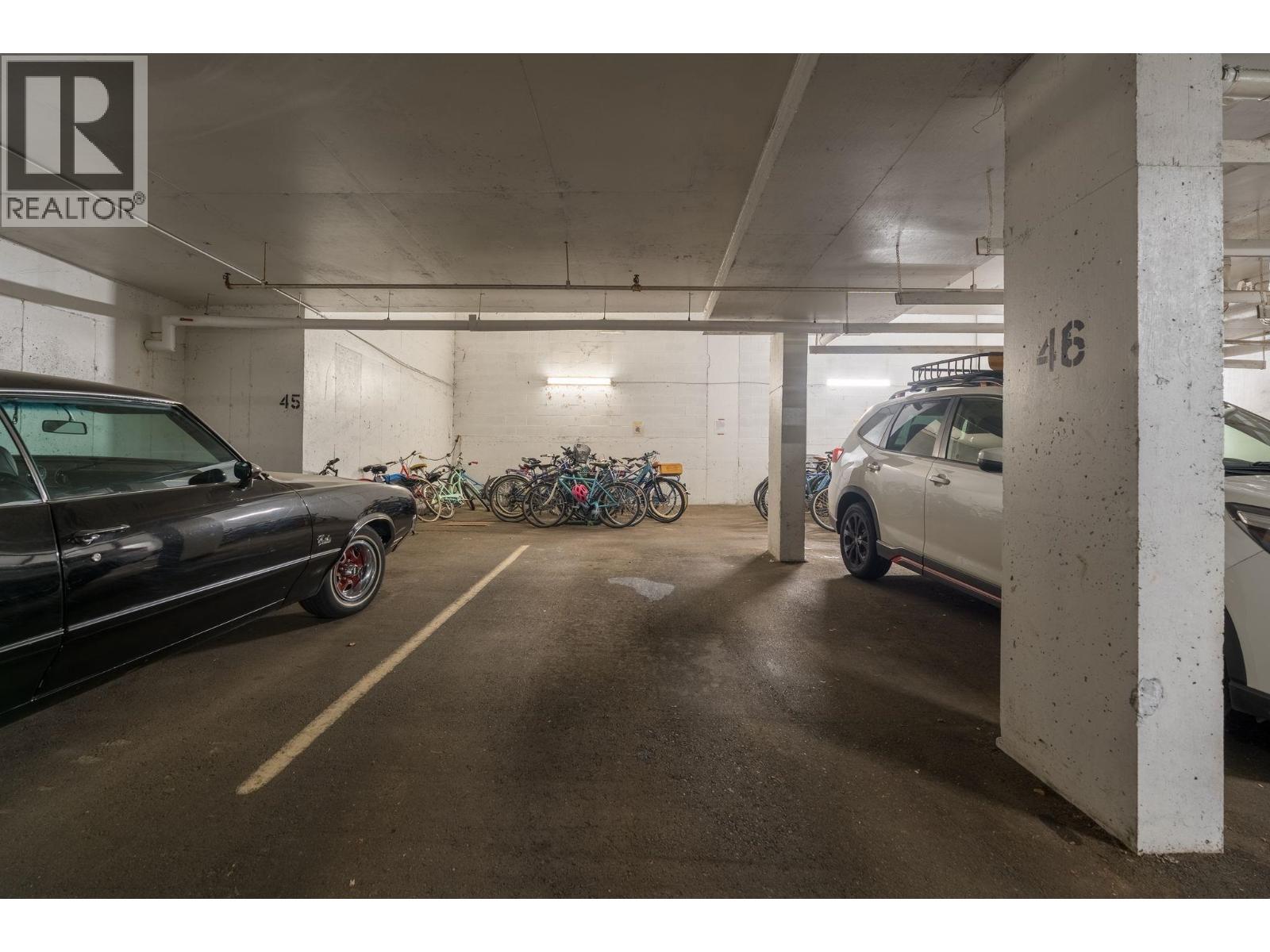 Photo of 312 2320 TRINITY STREET 26