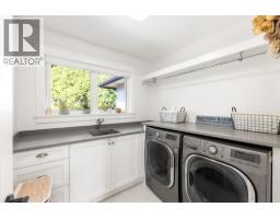 540 Brand Street, North Vancouver, BC V7N1G1 Photo 30