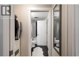 1606 2968 Glen Drive, Coquitlam, BC V3B0C4 Photo 20