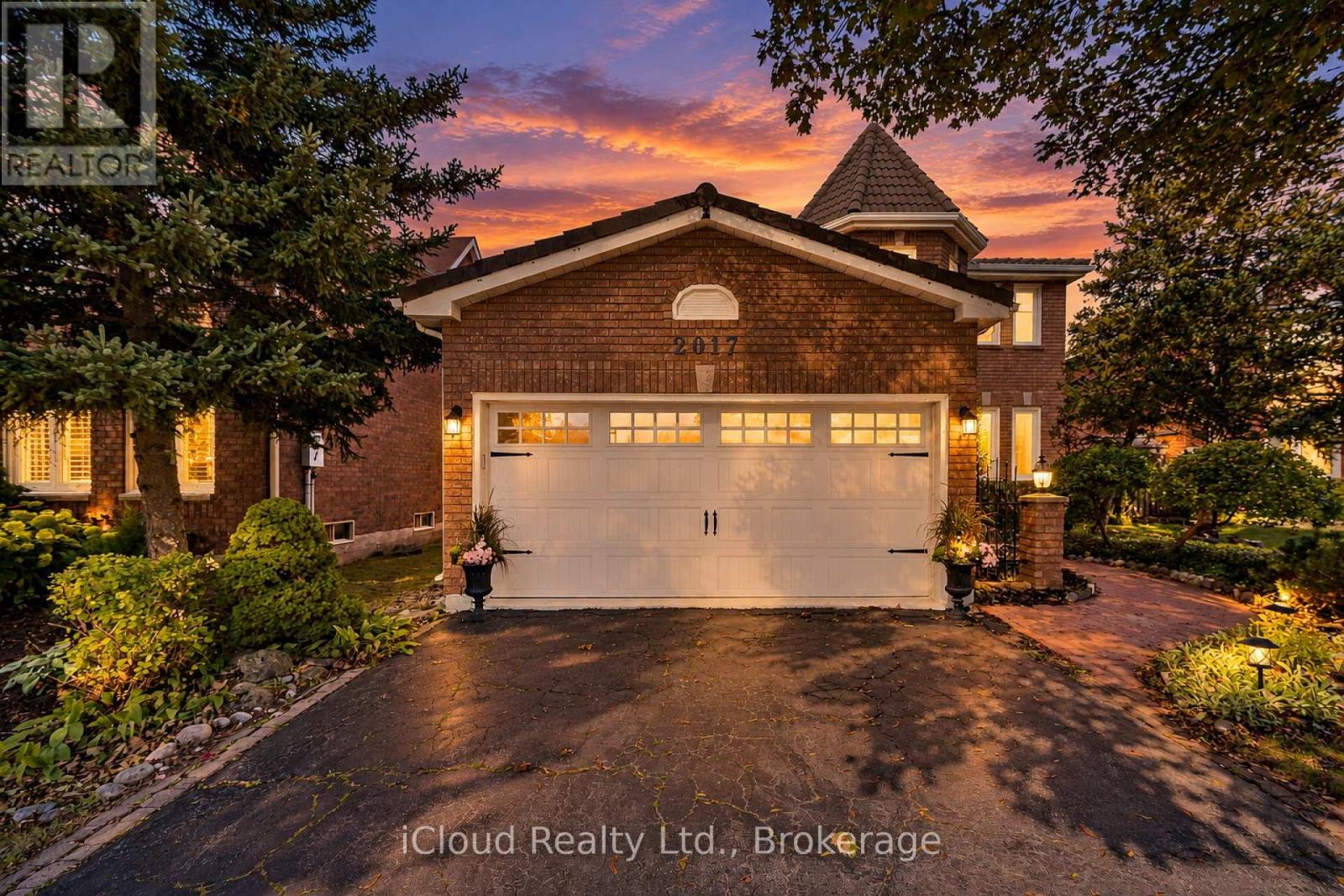 2017 GRENVILLE DRIVE - 3