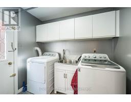 2017 Grenville Drive, Oakville, ON L6H3Z3 Photo 18