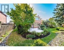 2017 Grenville Drive, Oakville, ON L6H3Z3 Photo 39