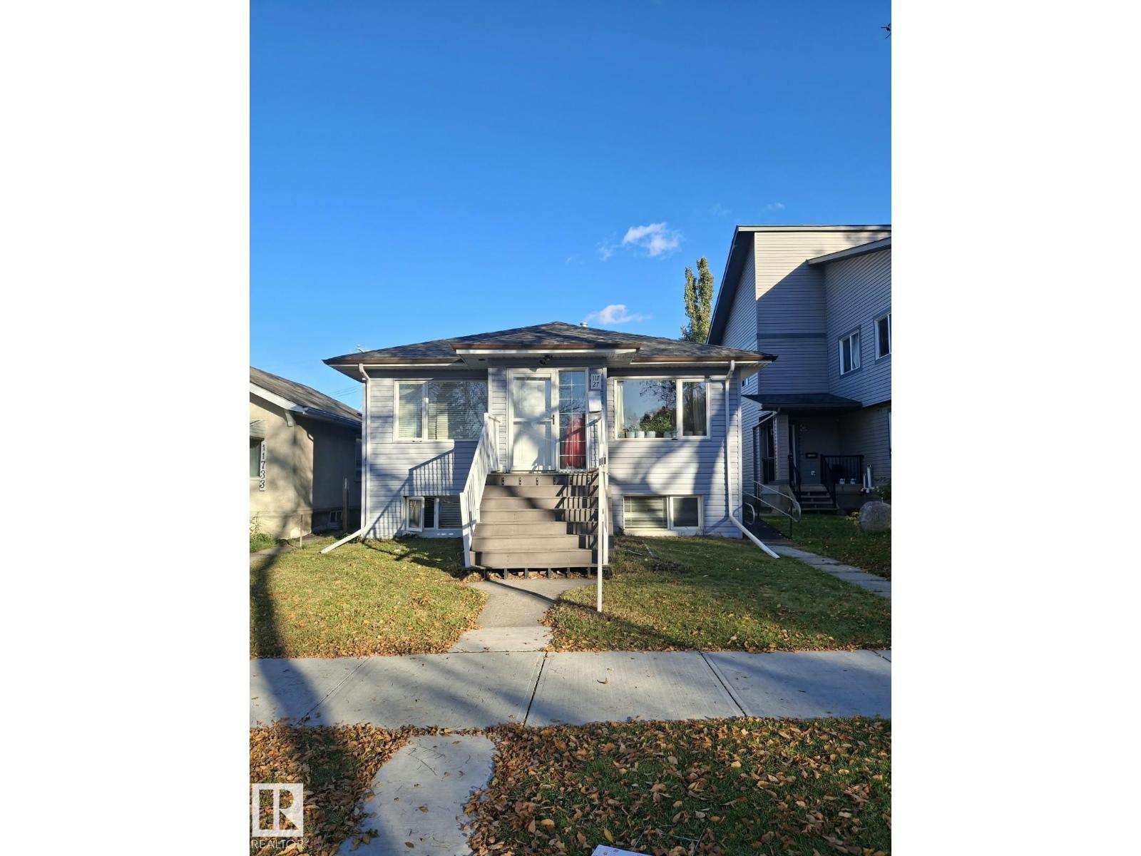 11727 92 ST NW - 5