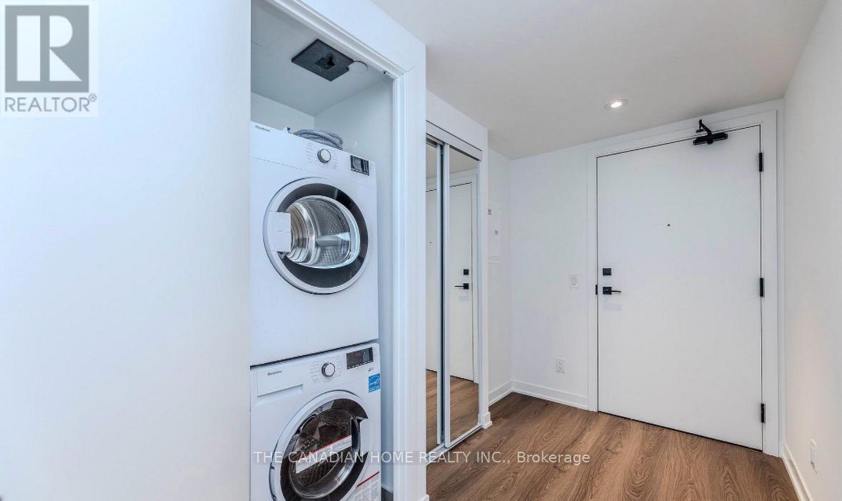 319 Jarvis Street West — photo 15