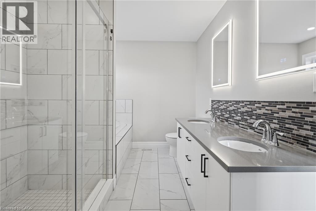 43 Peggy Avenue — photo 14