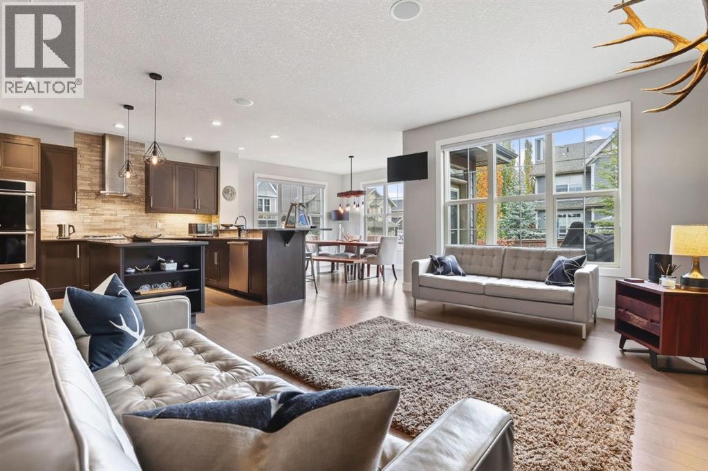 1 Riviera Point, Cochrane