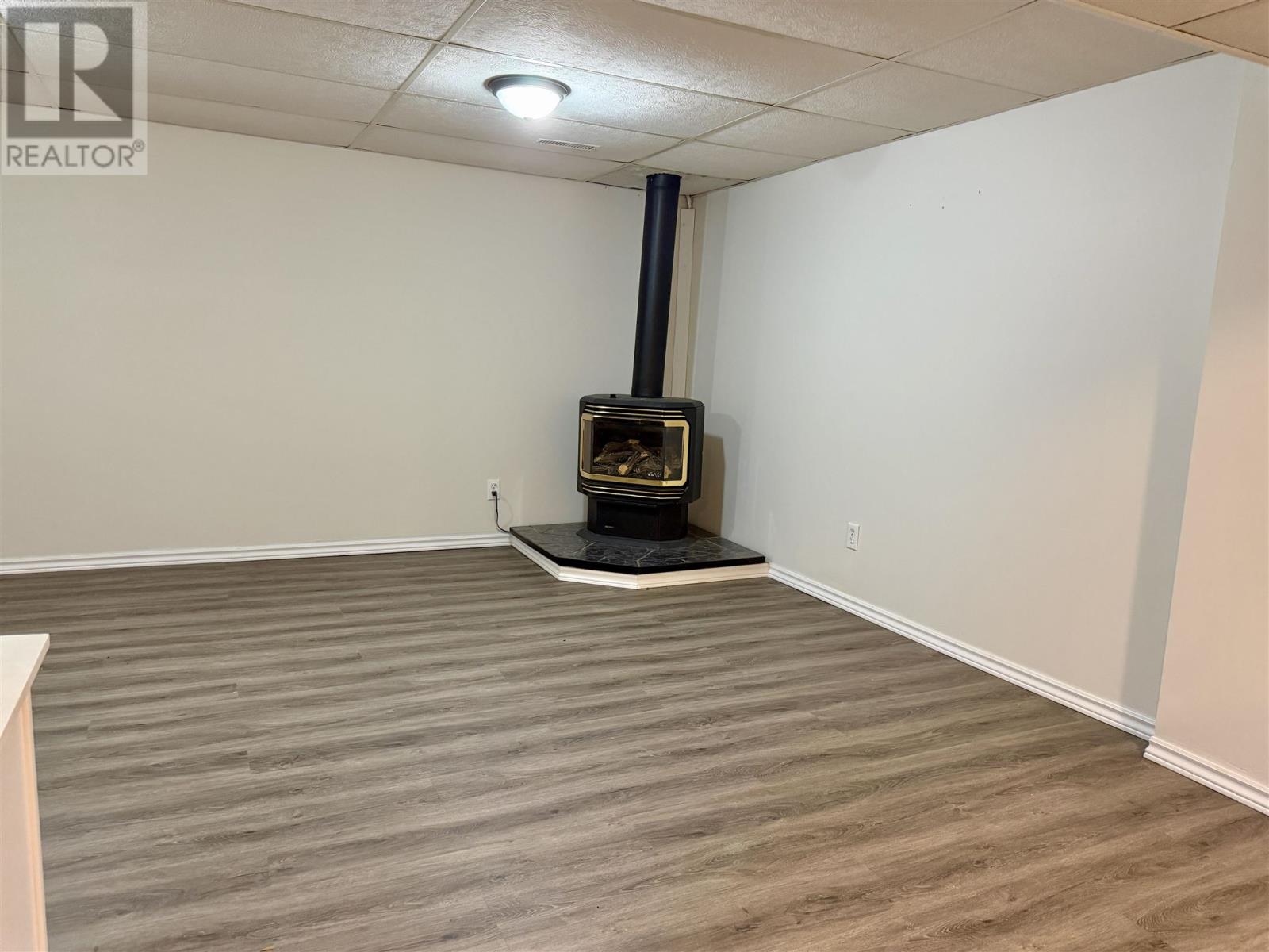 8 Benner Pl — photo 25