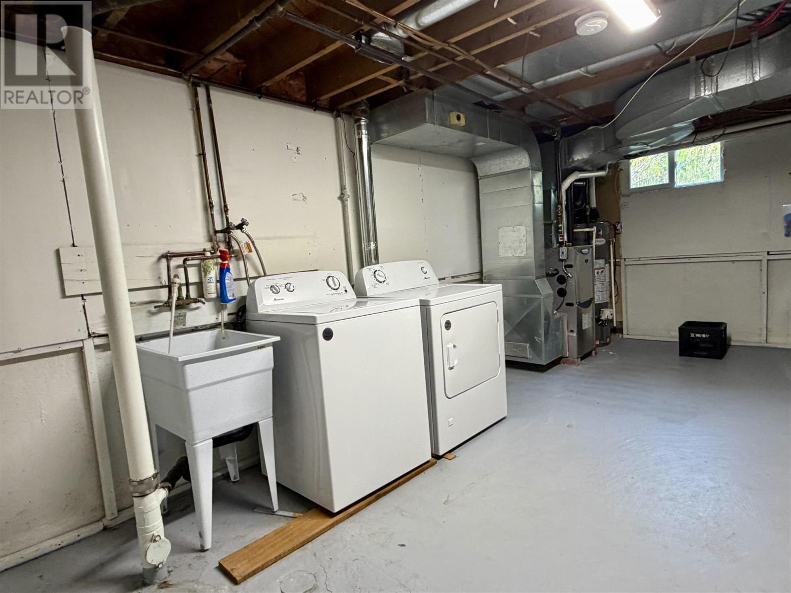 8 Benner Pl — photo 34