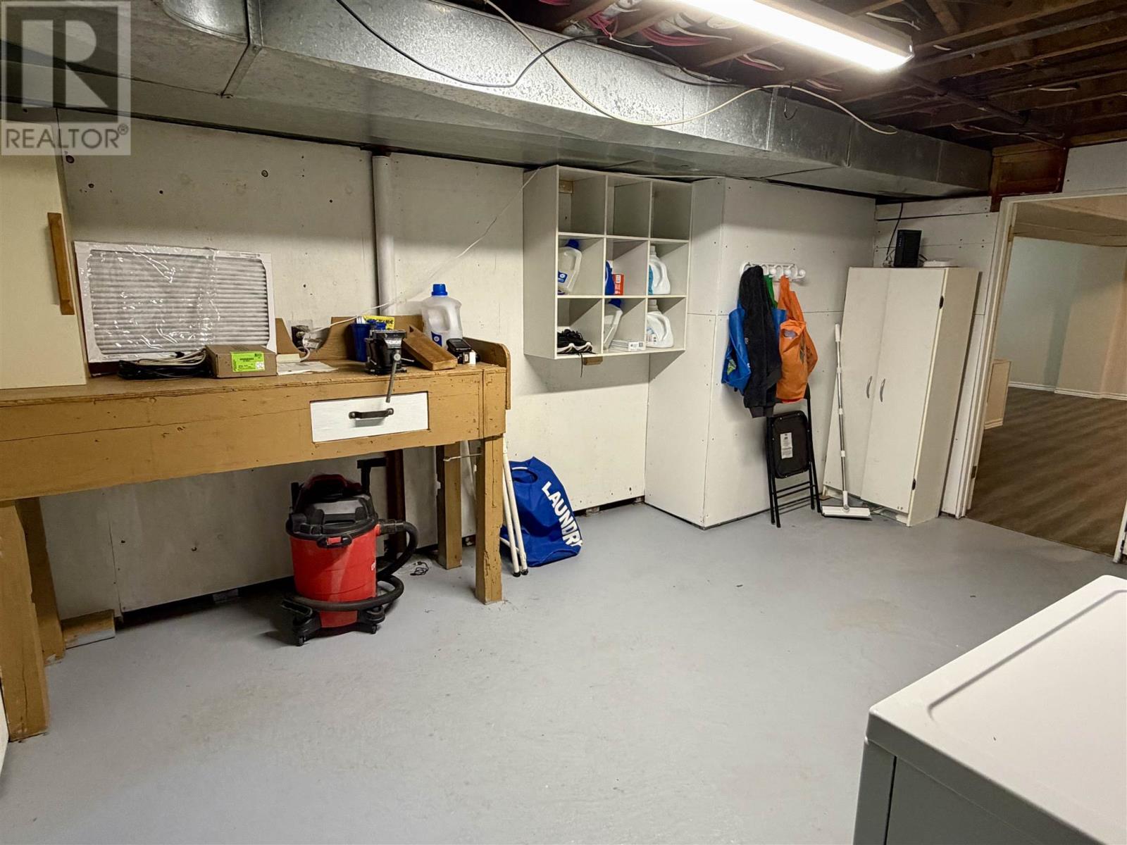 8 Benner Pl — photo 36