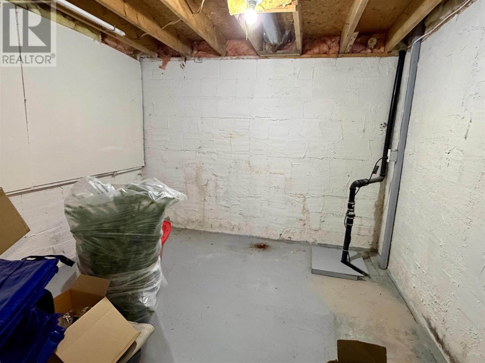 8 Benner Pl — photo 37