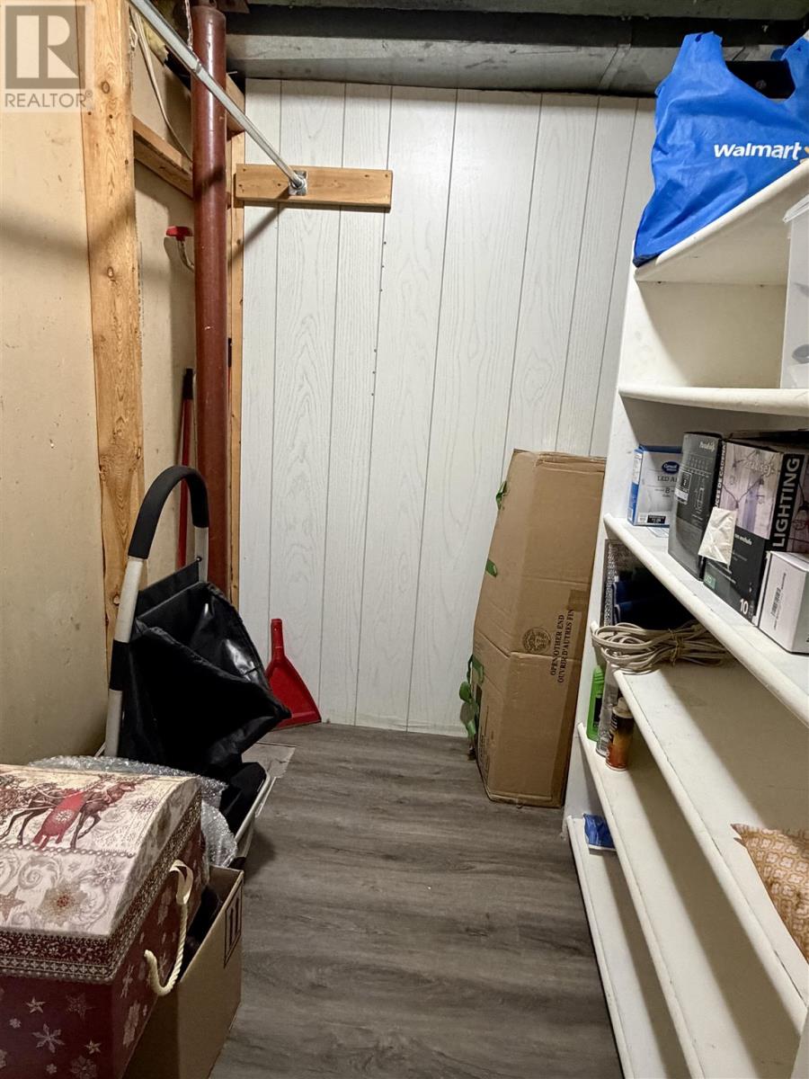 8 Benner Pl — photo 38