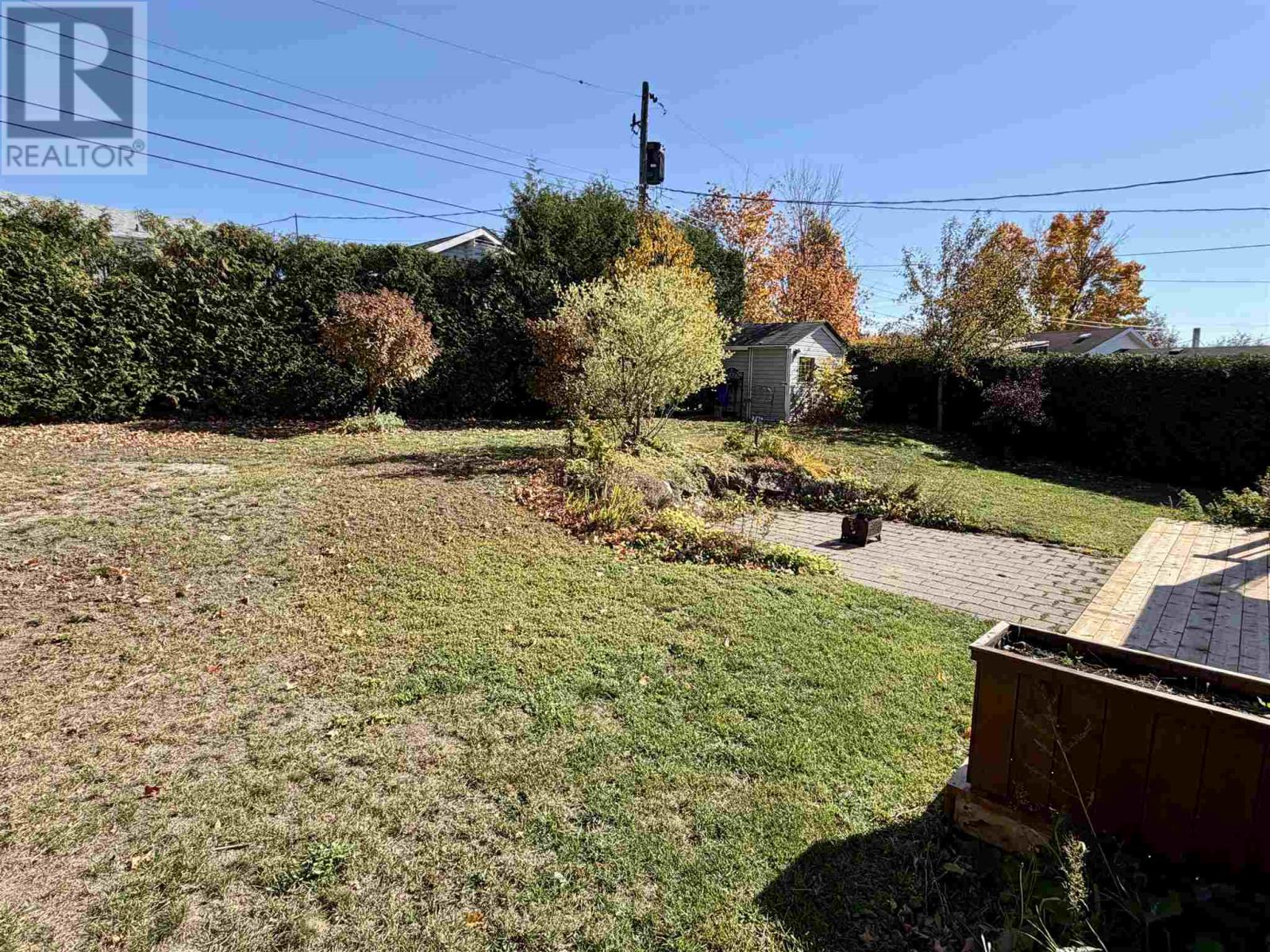 8 Benner Pl — photo 44