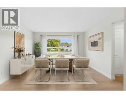 907 / 909 16 Street NE - photo 3