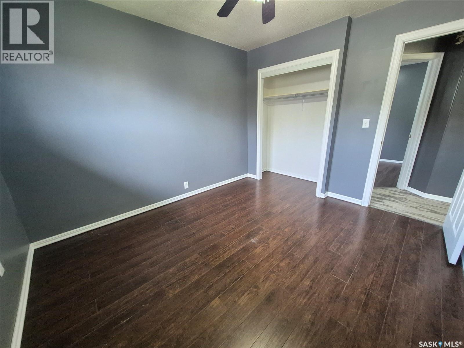 818 Geisen STREET, Radville — photo 20