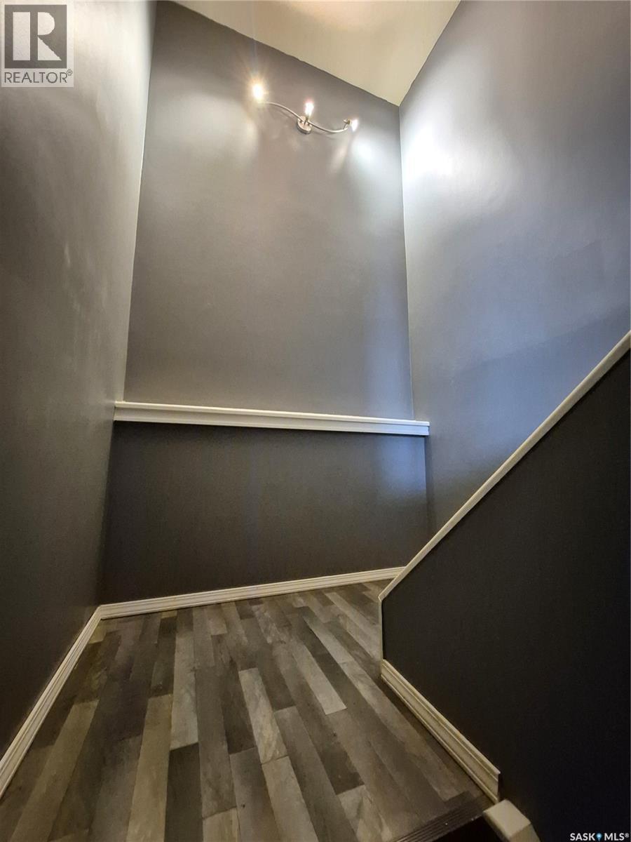 818 Geisen STREET, Radville — photo 26