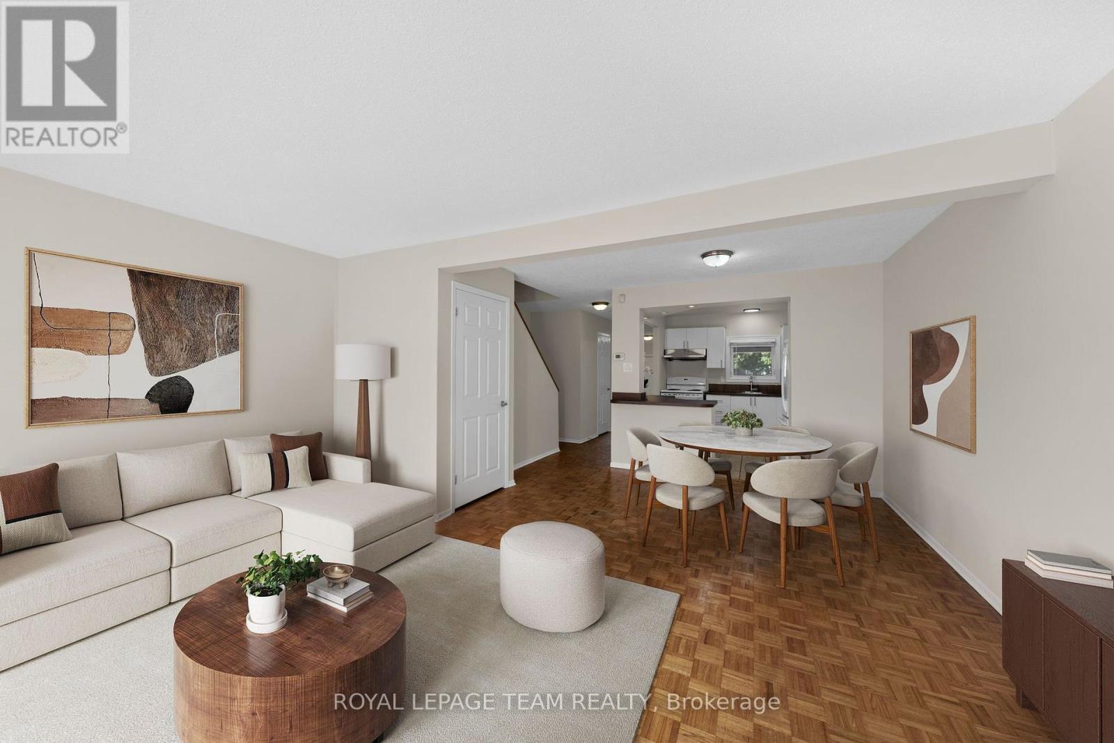26 PADDINGTON PRIVATE - 22