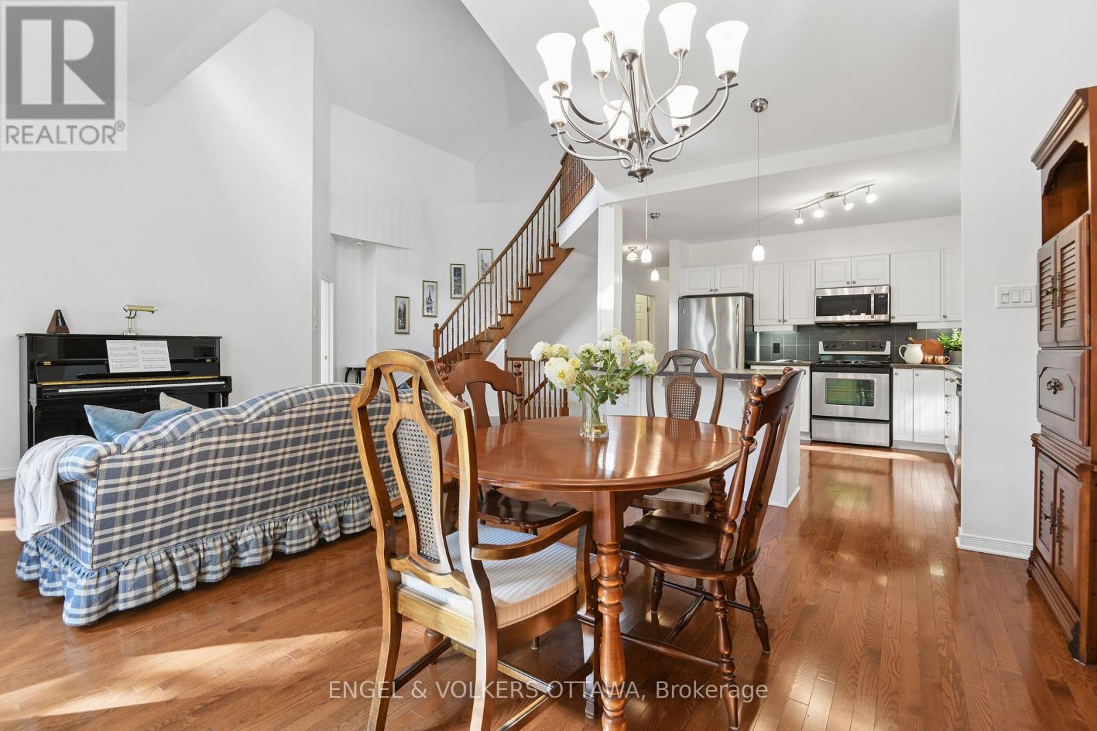 162 MAPLE KEY PRIVATE, Ottawa — photo 10