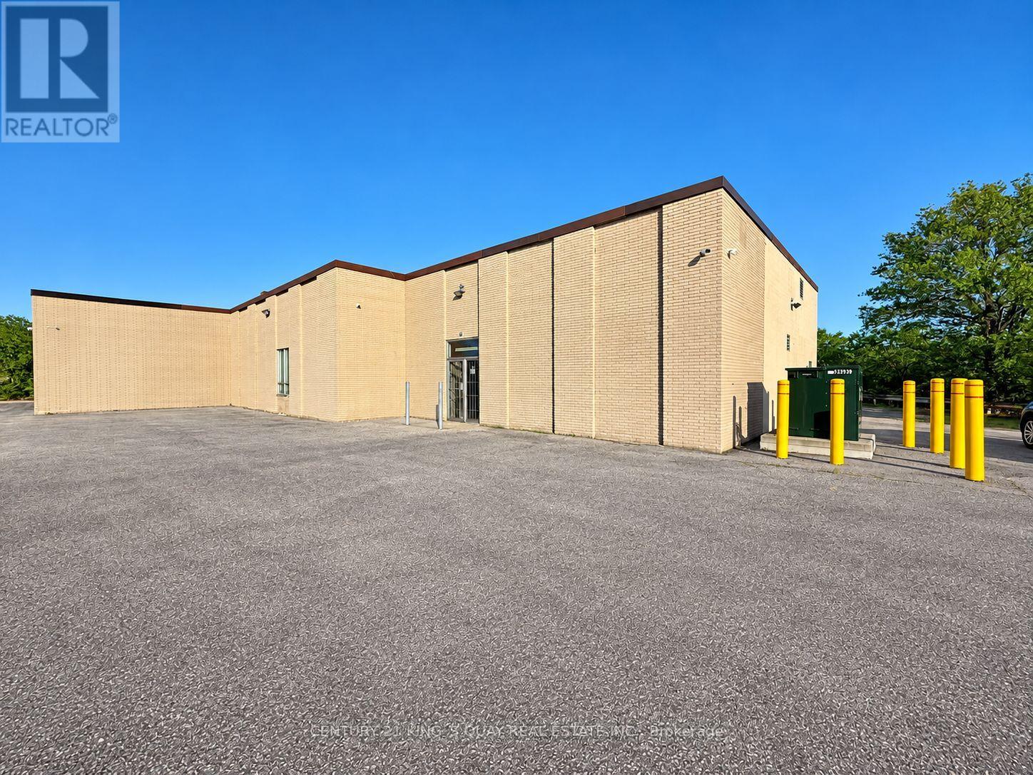 30 EMBLEM COURT, Toronto (Agincourt South-Malvern West) — photo 2