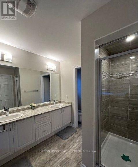 63 Royal Fern Crescent — photo 14